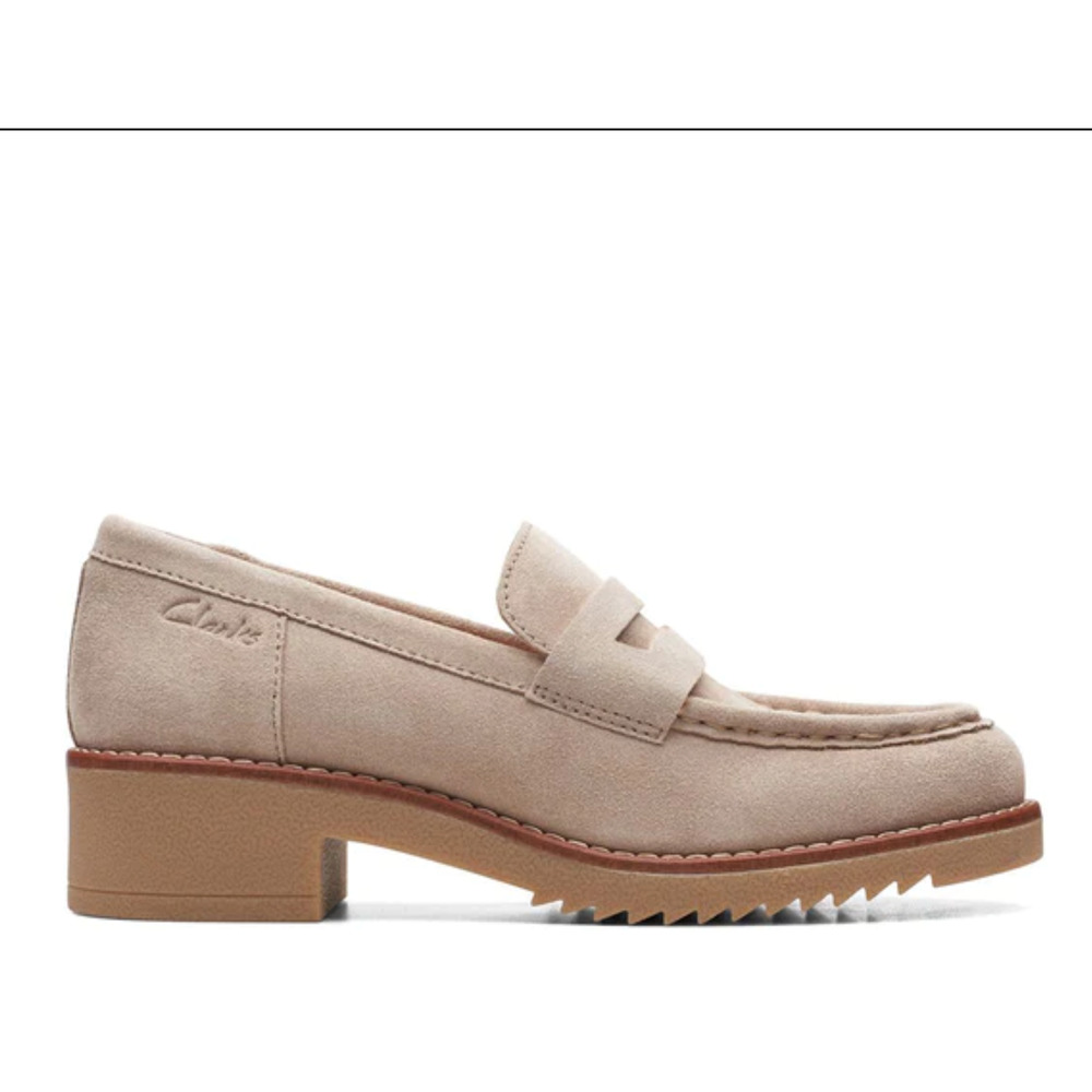 Clarks Eden Loafer Sand Suede Size US 6.5